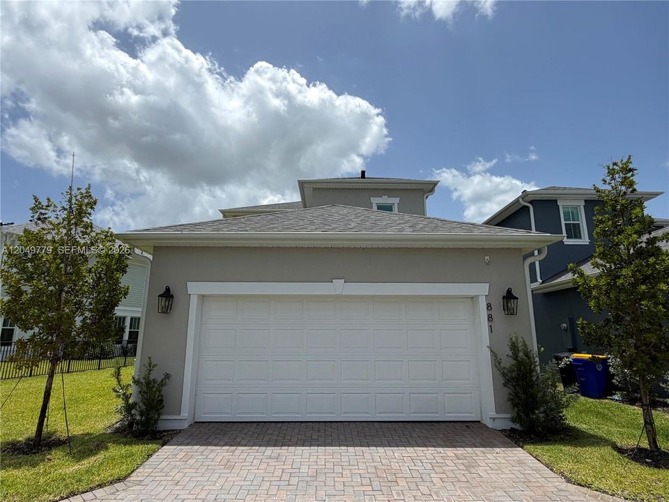 For Rent: $4,800 (4 beds, 3 baths, 2486 Square Feet)