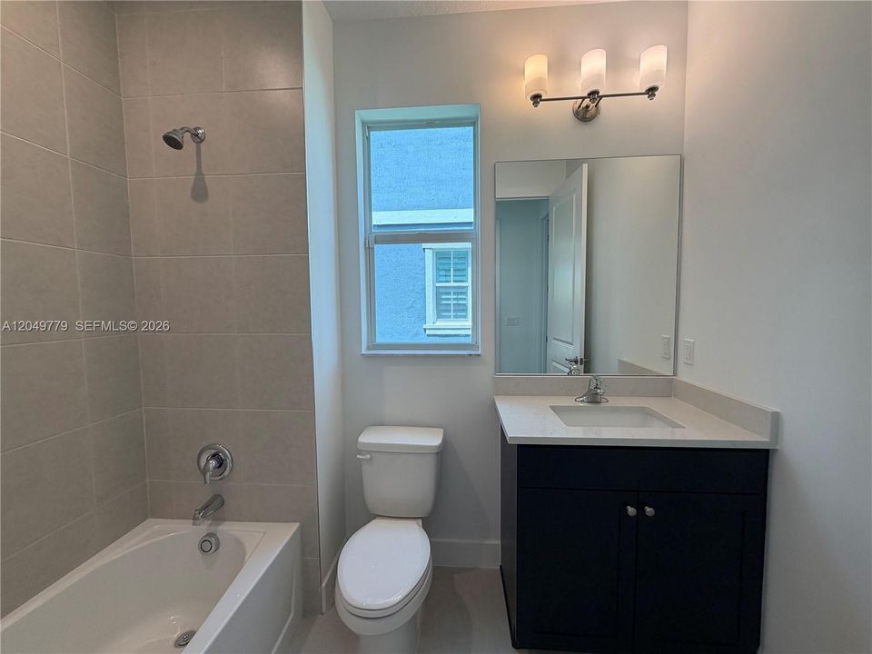 For Rent: $4,800 (4 beds, 3 baths, 2486 Square Feet)