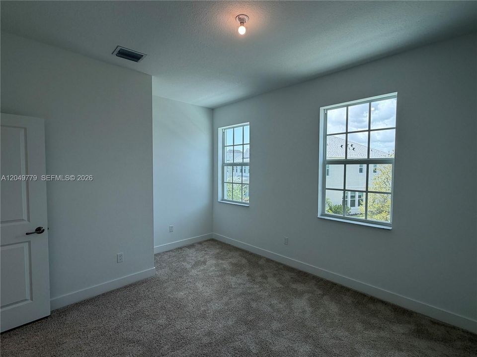 For Rent: $4,800 (4 beds, 3 baths, 2486 Square Feet)