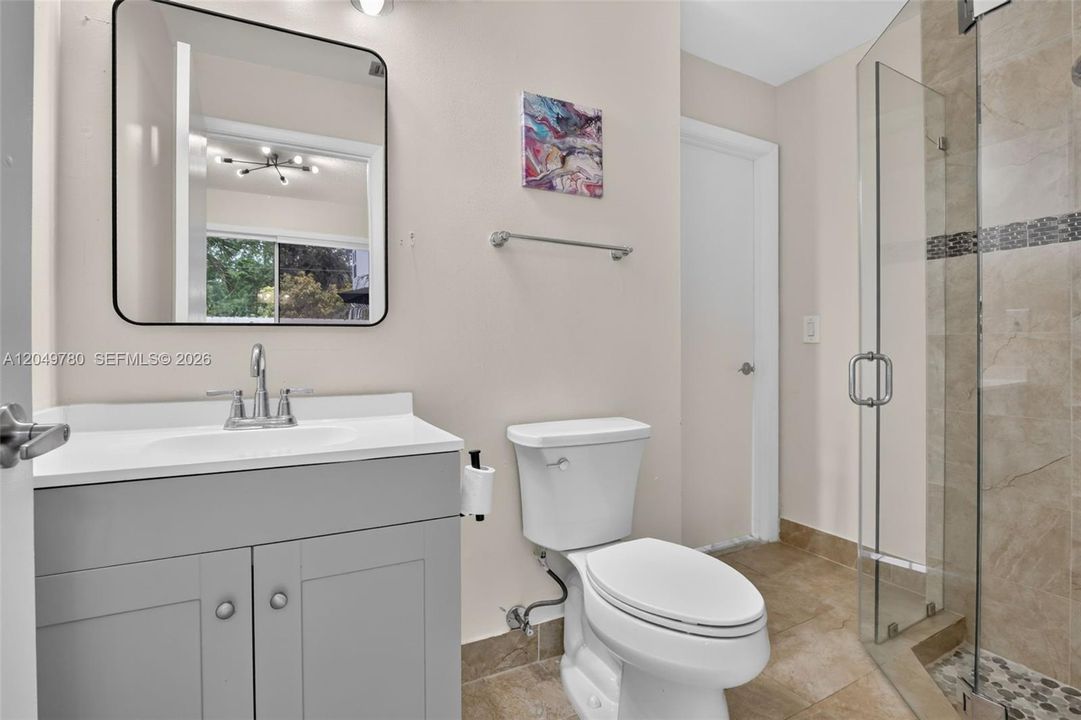 For Sale: $645,000 (5 beds, 3 baths, 2139 Square Feet)