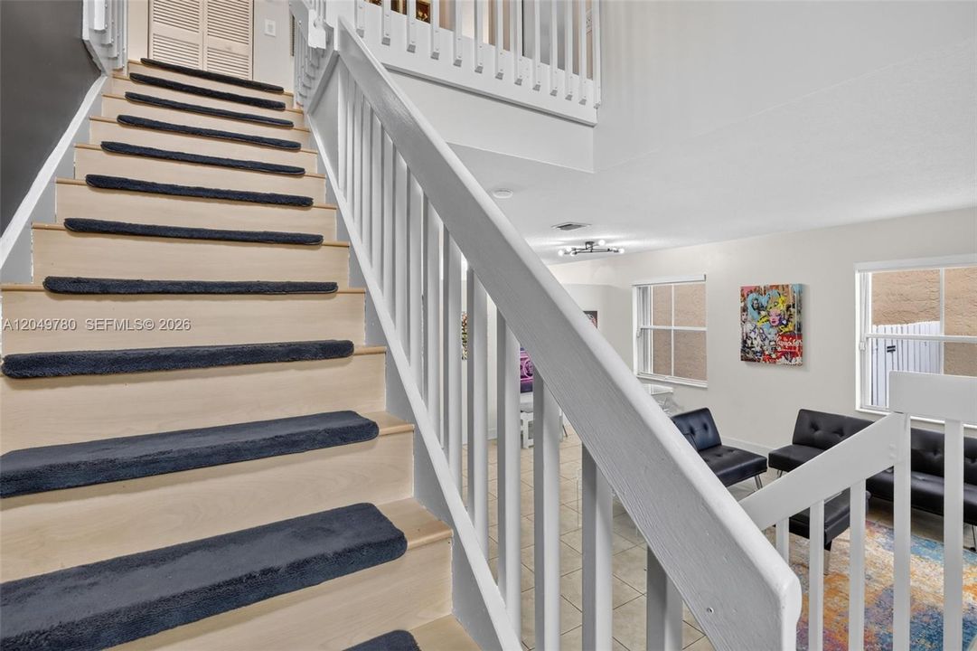 For Sale: $645,000 (5 beds, 3 baths, 2139 Square Feet)