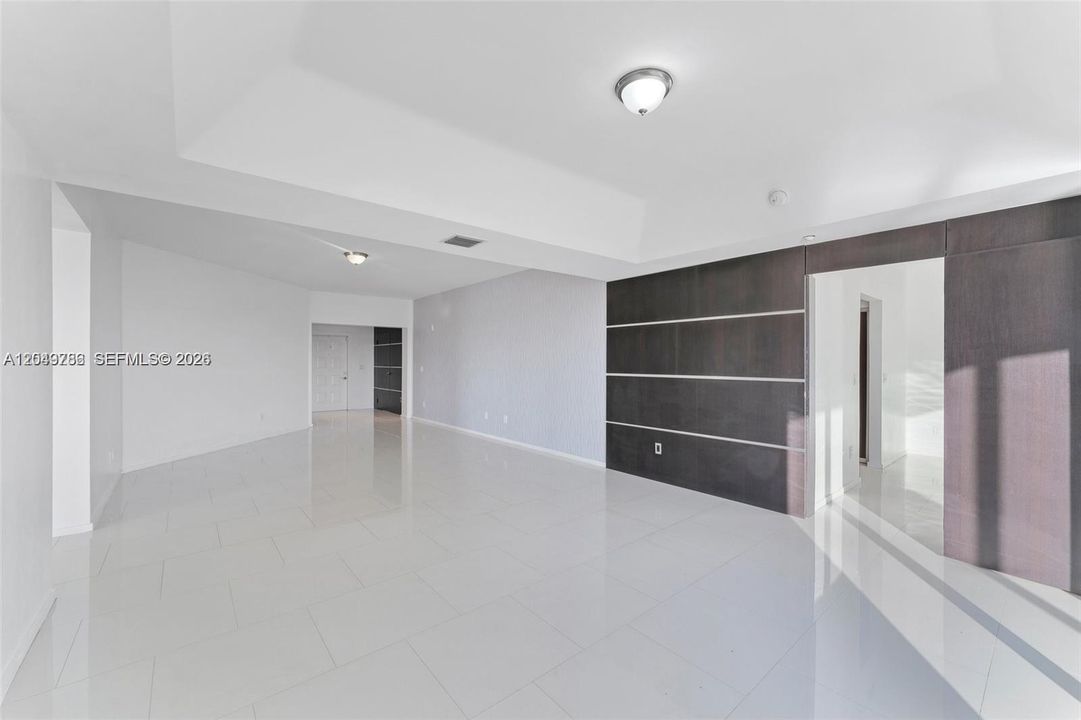 En Renta: $4,000 (3 camas, 2 baños, 2490 Pies cuadrados)