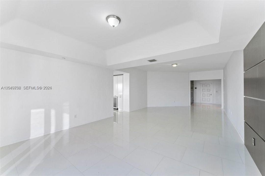 En Renta: $4,000 (3 camas, 2 baños, 2490 Pies cuadrados)