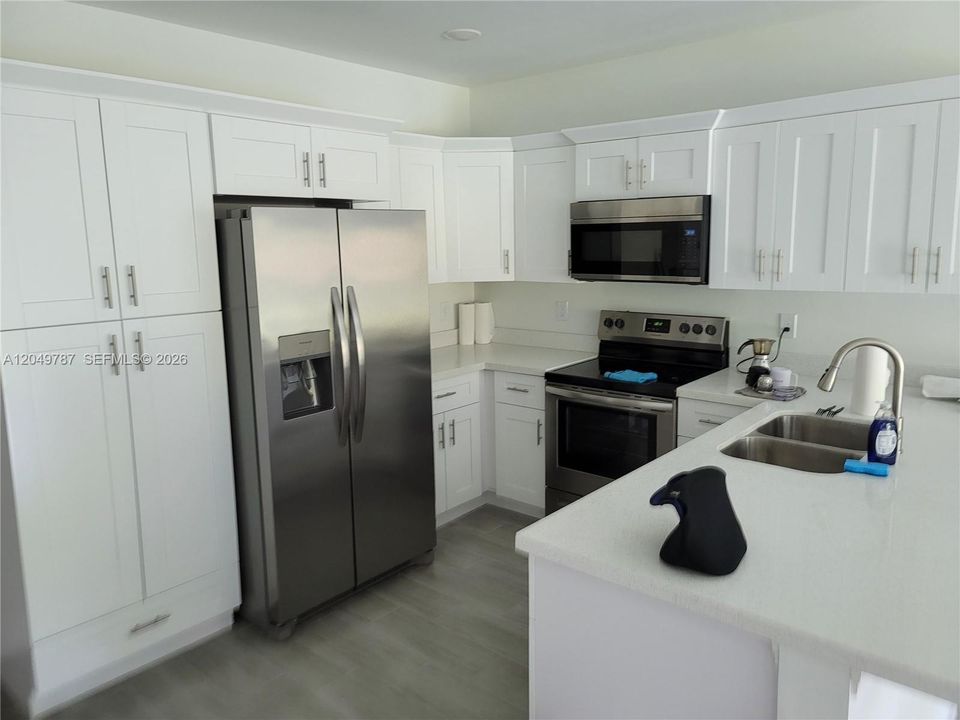 For Sale: $469,900 (0 beds, 0 baths, 2270 Square Feet)