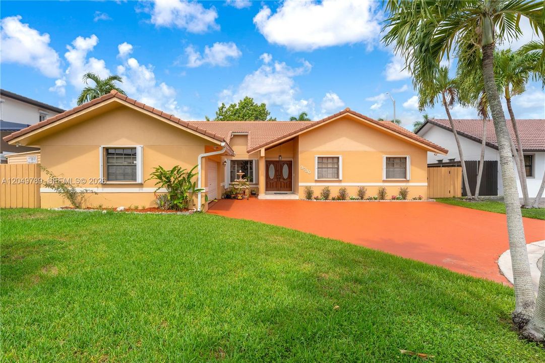 For Sale: $1,090,000 (4 beds, 2 baths, 2224 Square Feet)