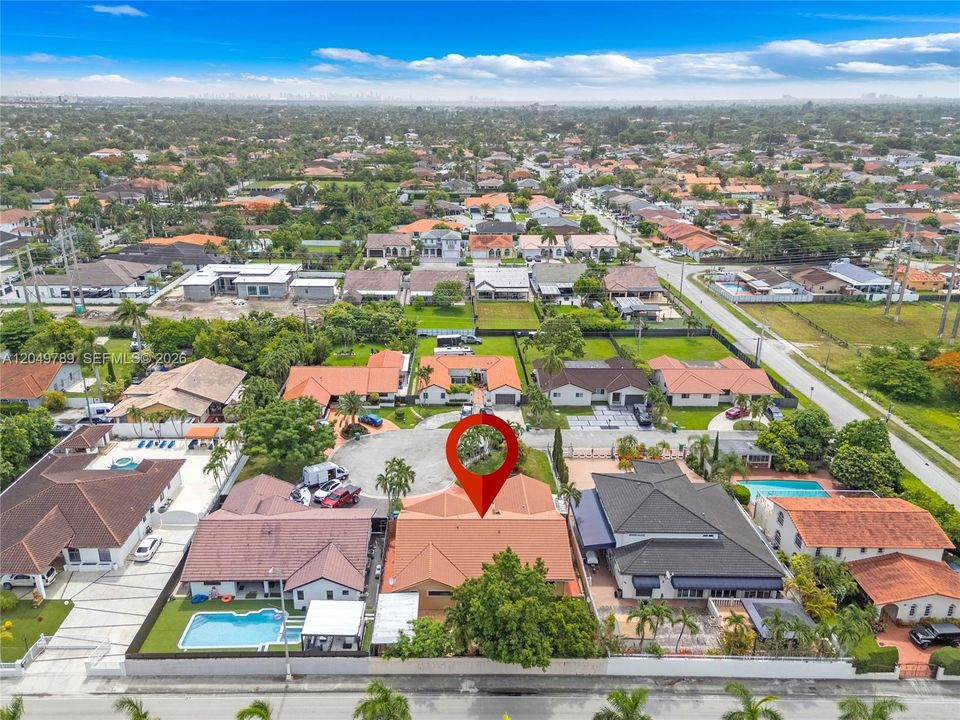 For Sale: $1,090,000 (4 beds, 2 baths, 2224 Square Feet)