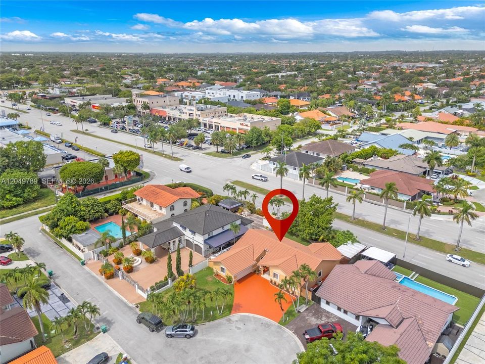 For Sale: $1,090,000 (4 beds, 2 baths, 2224 Square Feet)