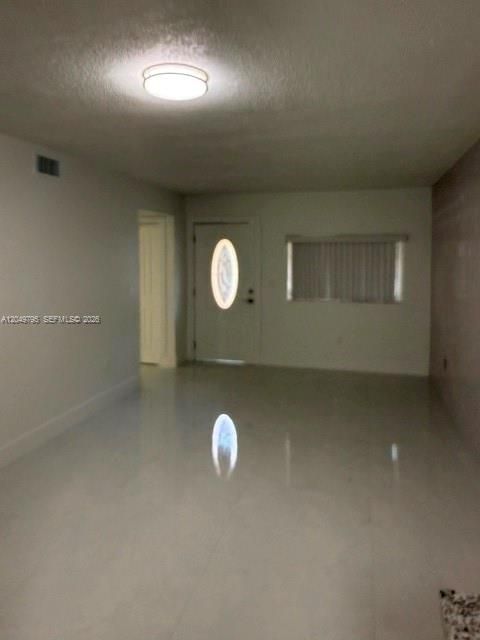 For Rent: $3,000 (3 beds, 2 baths, 1150 Square Feet)