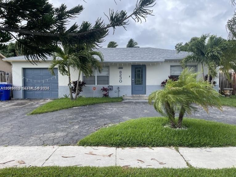 For Rent: $1,600 (1 beds, 1 baths, 1804 Square Feet)