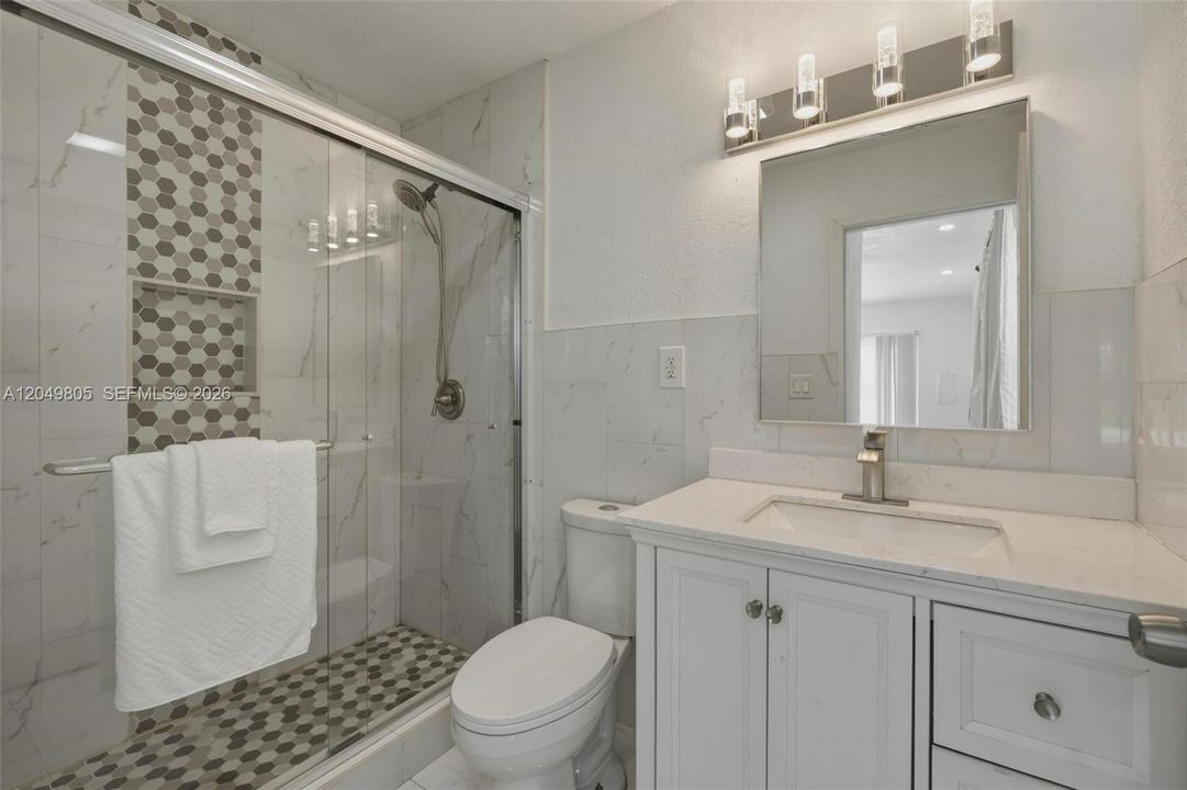 В аренду: $3,950 (4 спален, 3 ванн, 1592 Квадратных фут)