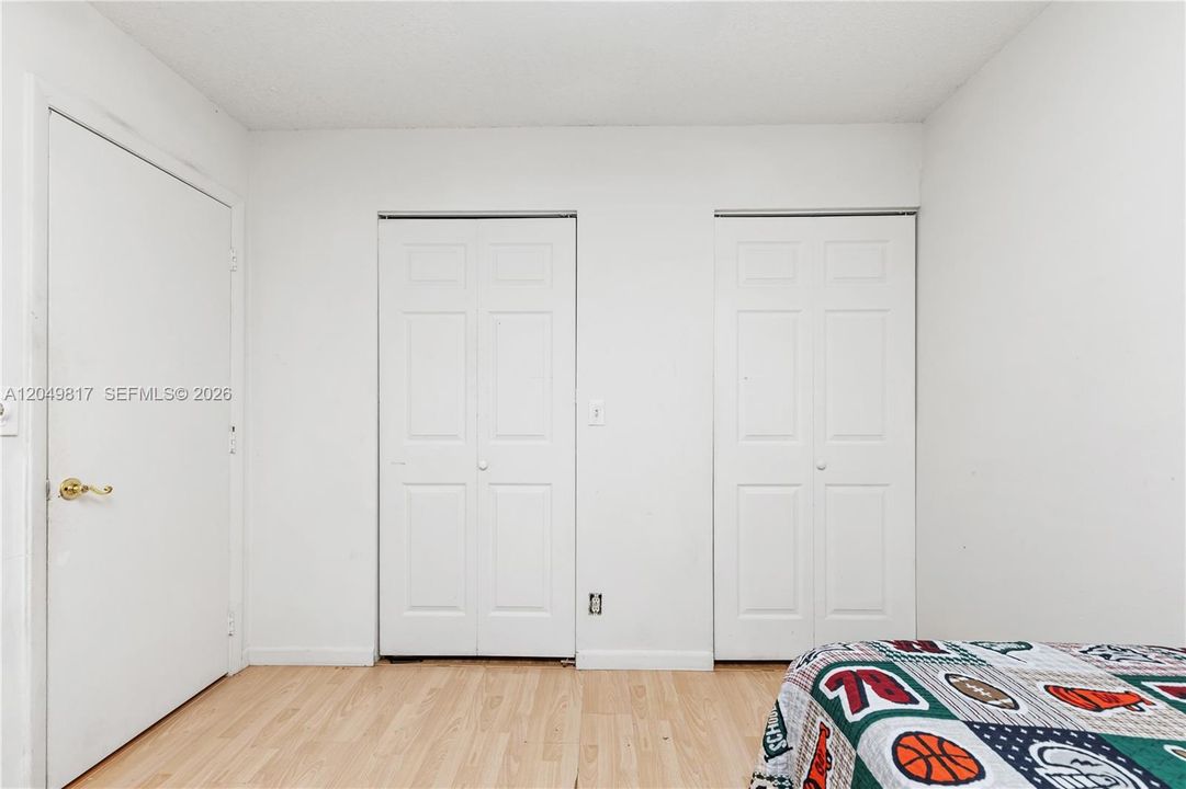 For Sale: $359,921 (4 beds, 3 baths, 1847 Square Feet)