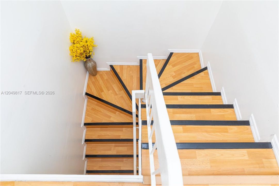 For Sale: $359,921 (4 beds, 3 baths, 1847 Square Feet)