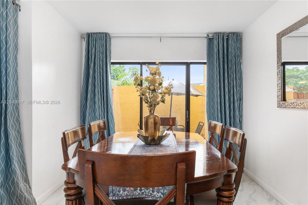 For Sale: $359,921 (4 beds, 3 baths, 1847 Square Feet)