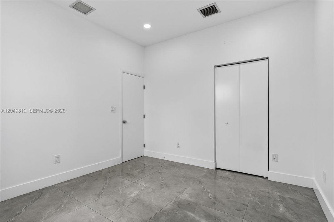 For Sale: $540,000 (3 beds, 2 baths, 1342 Square Feet)