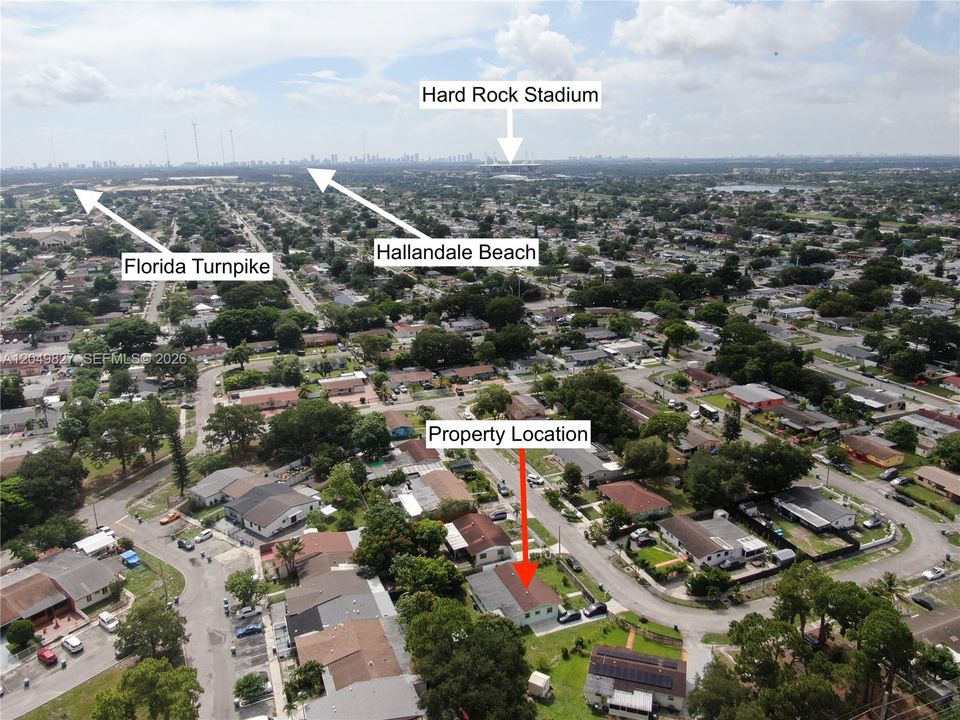 For Sale: $559,900 (4 beds, 2 baths, 1763 Square Feet)