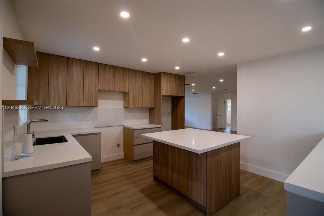 For Sale: $505,000 (4 beds, 2 baths, 1449 Square Feet)