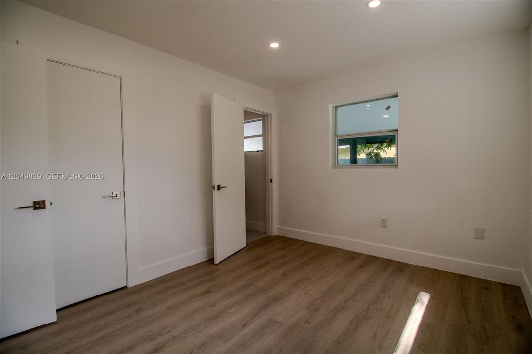 For Sale: $505,000 (4 beds, 2 baths, 1449 Square Feet)