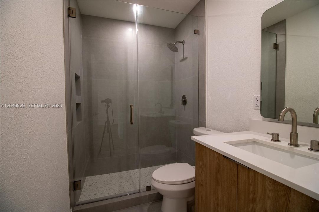 For Sale: $505,000 (4 beds, 2 baths, 1449 Square Feet)