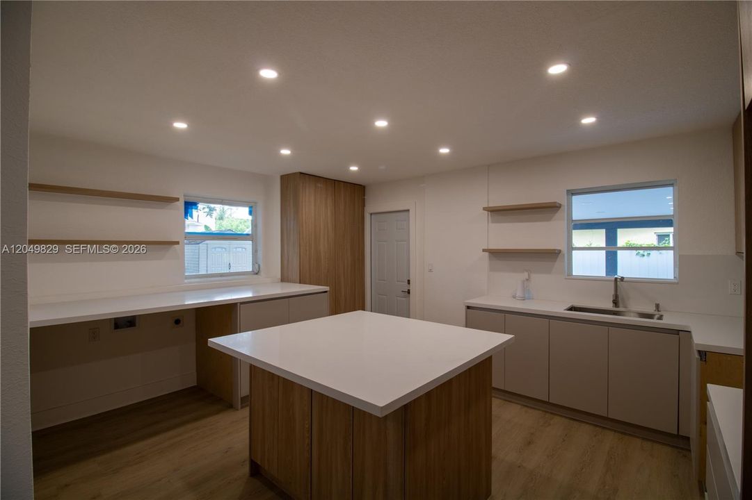 For Sale: $505,000 (4 beds, 2 baths, 1449 Square Feet)
