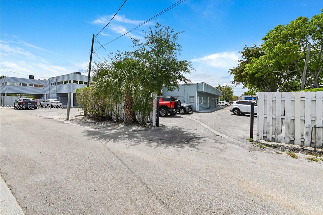 For Sale: $13,895,000 (0 beds, 0 baths, 0 Square Feet)