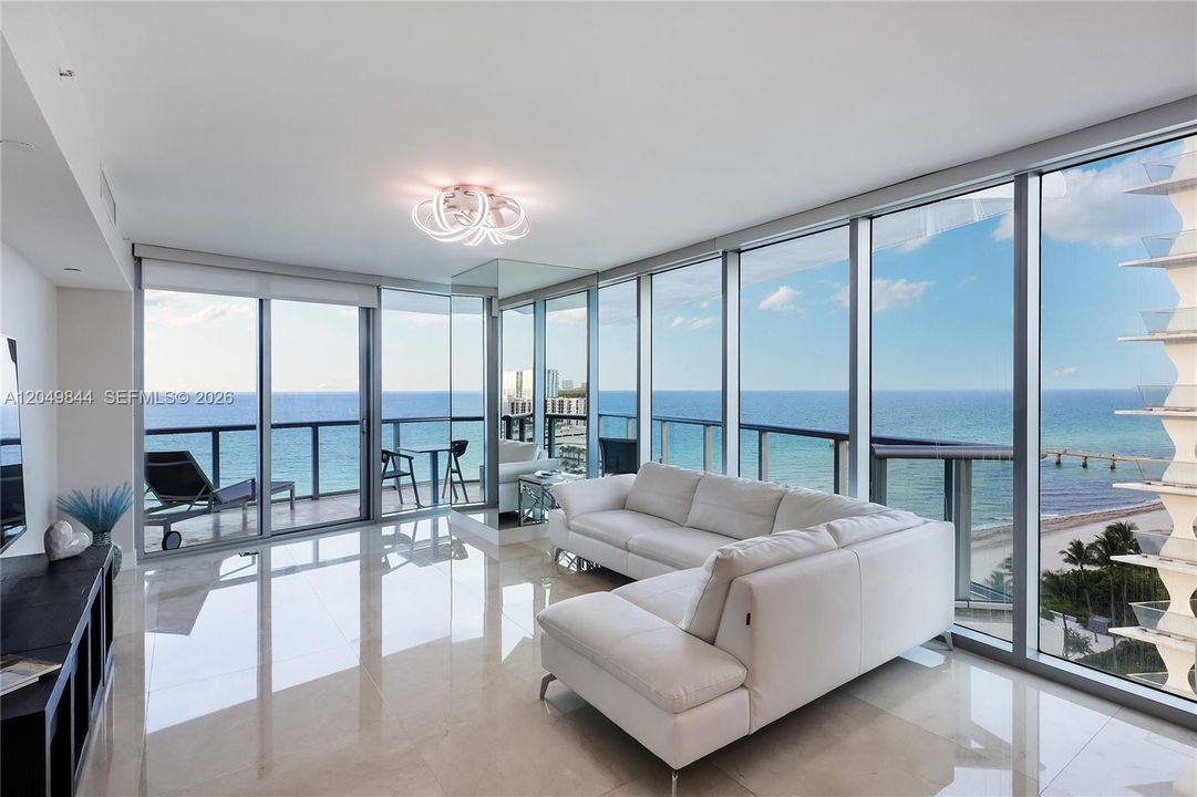 For Sale: $2,750,000 (3 beds, 3 baths, 1863 Square Feet)