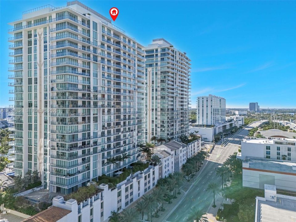 For Sale: $1,150,000 (3 beds, 3 baths, 1524 Square Feet)