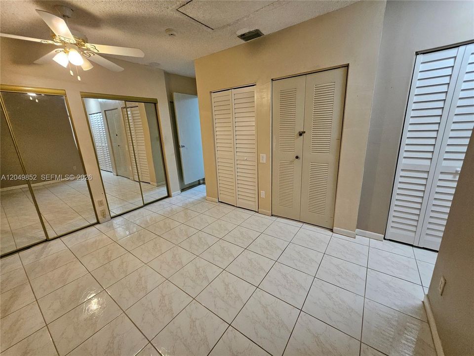 For Rent: $1,500 (1 beds, 1 baths, 200 Square Feet)