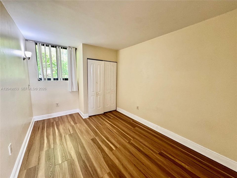 For Rent: $2,450 (3 beds, 2 baths, 1346 Square Feet)