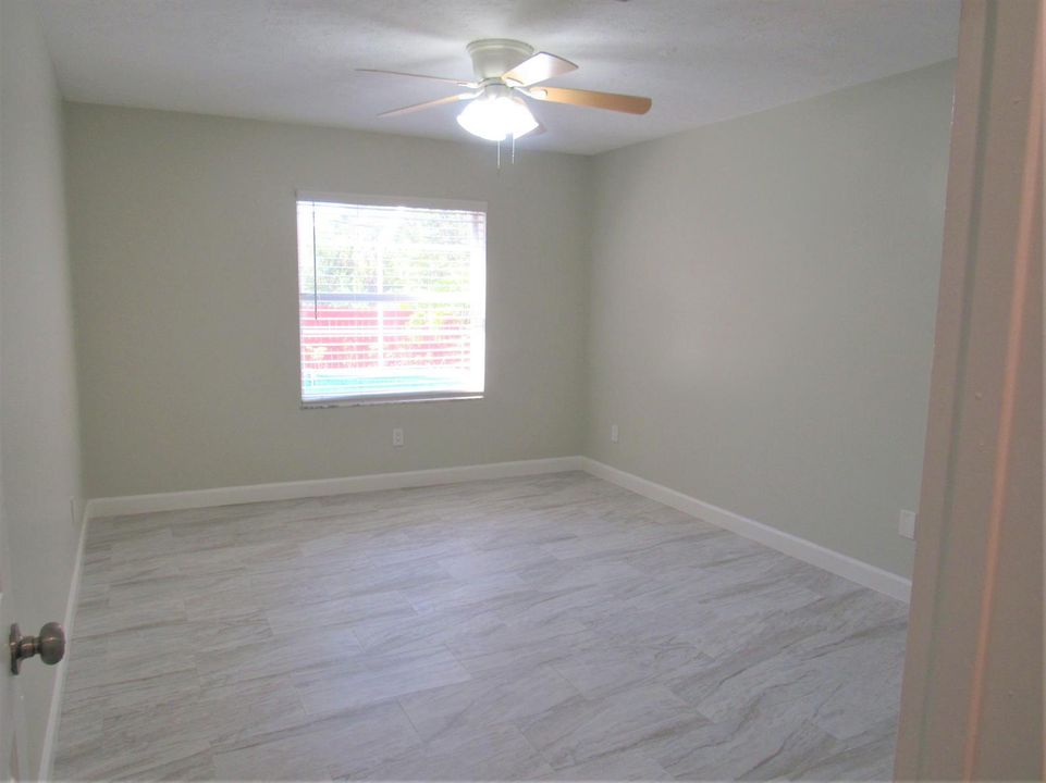 35-4BR