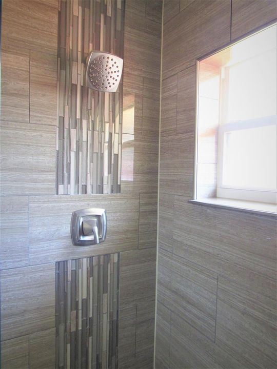 30-MastShower