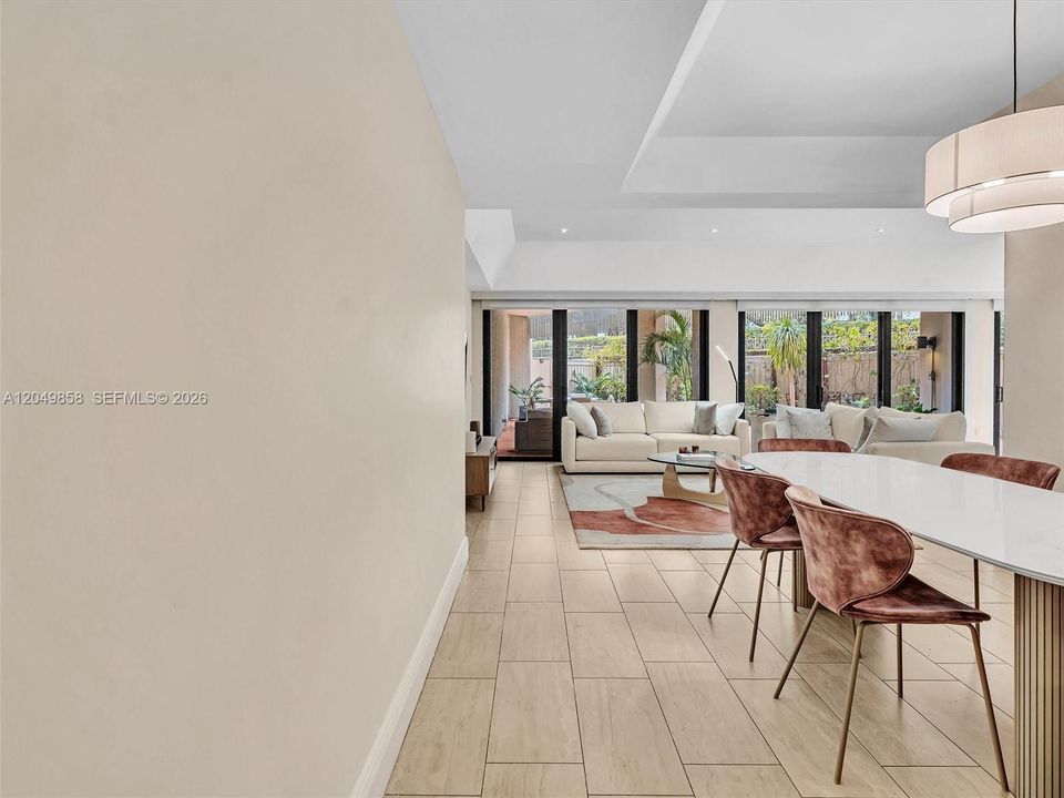 For Sale: $1,795,000 (3 beds, 2 baths, 1587 Square Feet)