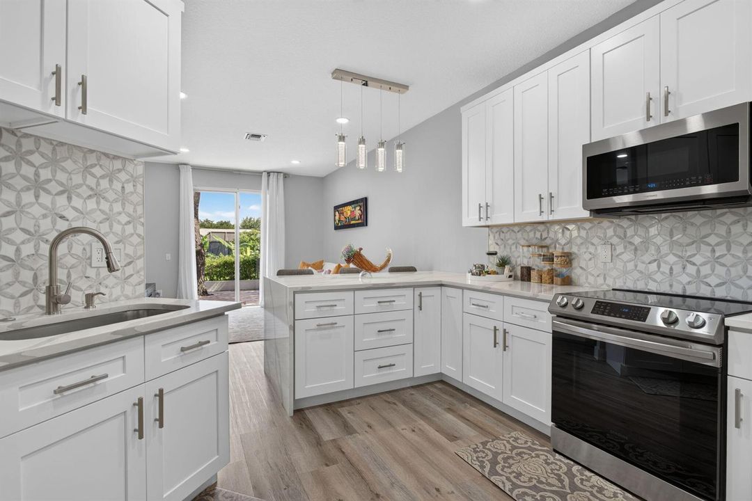 27-web-or-mls-9736-3661