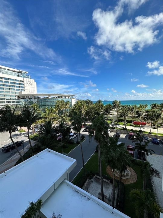 For Rent: $3,300 (1 beds, 1 baths, 797 Square Feet)