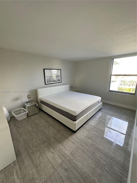 For Rent: $3,300 (1 beds, 1 baths, 797 Square Feet)