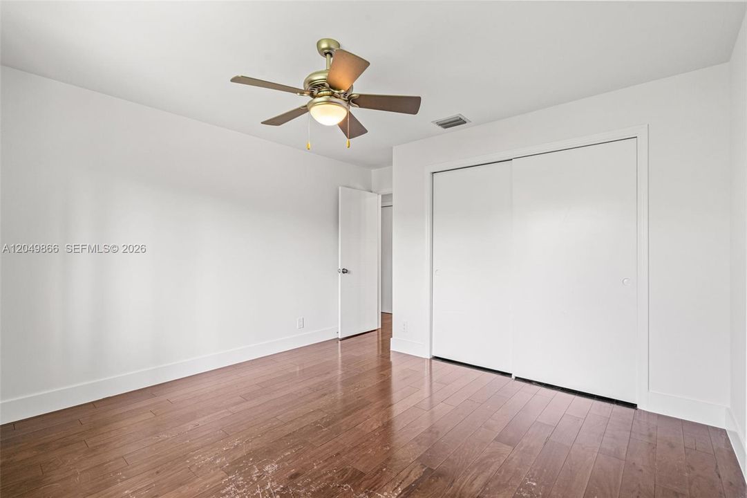 For Sale: $1,125,000 (3 beds, 2 baths, 2351 Square Feet)