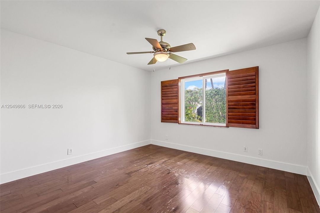 For Sale: $1,125,000 (3 beds, 2 baths, 2351 Square Feet)