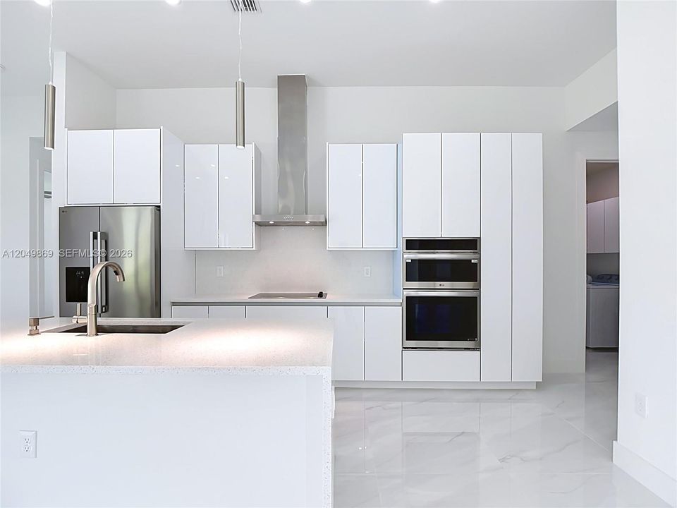 For Sale: $412,000 (3 beds, 2 baths, 1812 Square Feet)