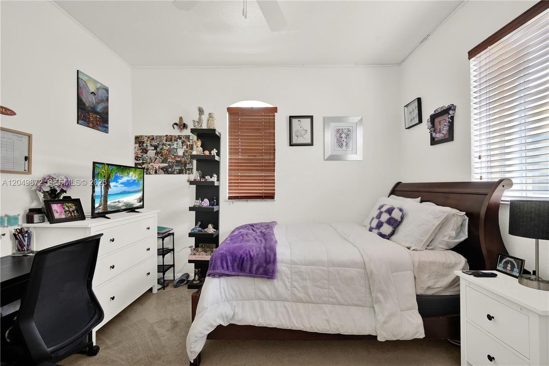 For Rent: $4,490 (5 beds, 3 baths, 2962 Square Feet)