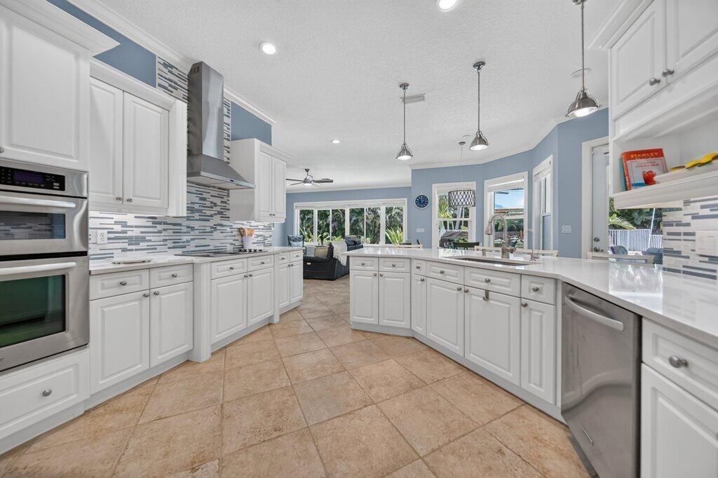 kitchen3.jpg-SMALL