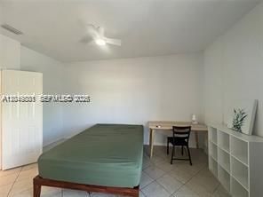 For Rent: $2,350 (1 beds, 1 baths, 527 Square Feet)