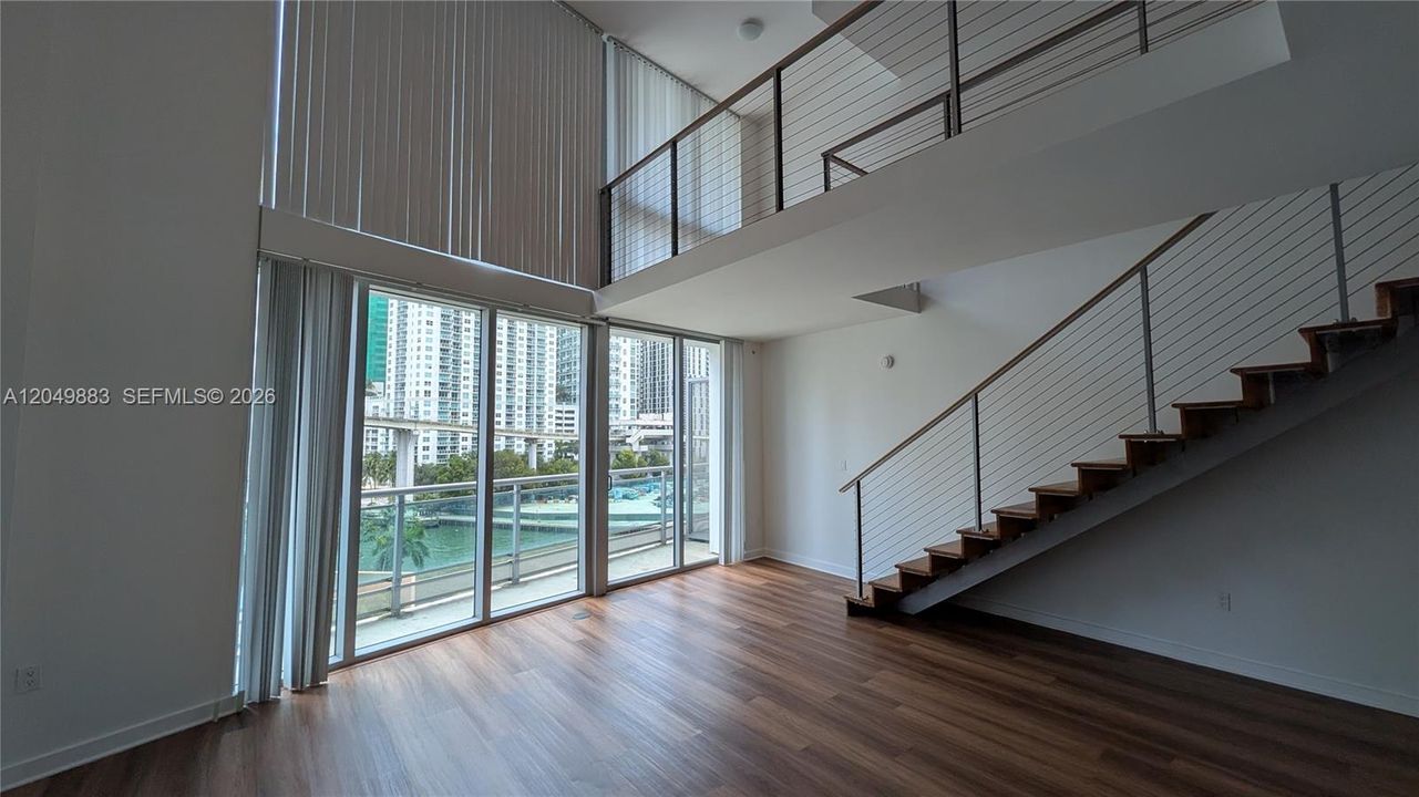 En Venta: $439,000 (2 camas, 2 baños, 1148 Pies cuadrados)