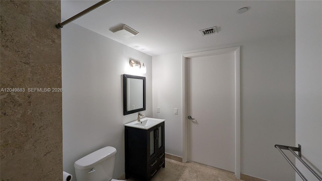 En Venta: $439,000 (2 camas, 2 baños, 1148 Pies cuadrados)
