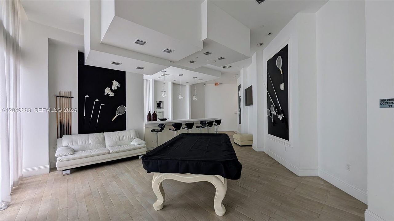 En Venta: $439,000 (2 camas, 2 baños, 1148 Pies cuadrados)