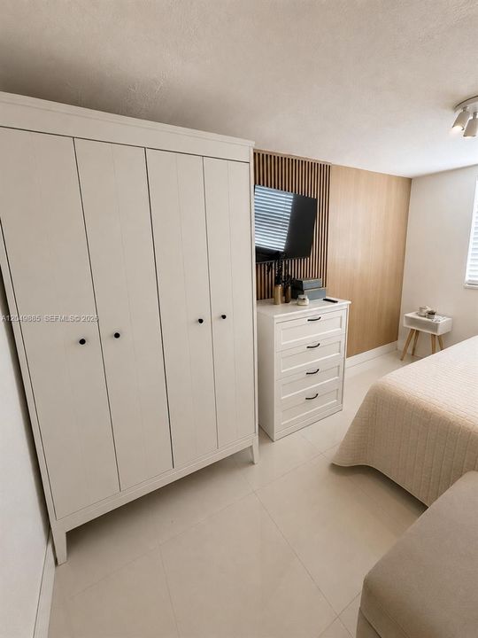 For Rent: $3,900 (3 beds, 2 baths, 1484 Square Feet)