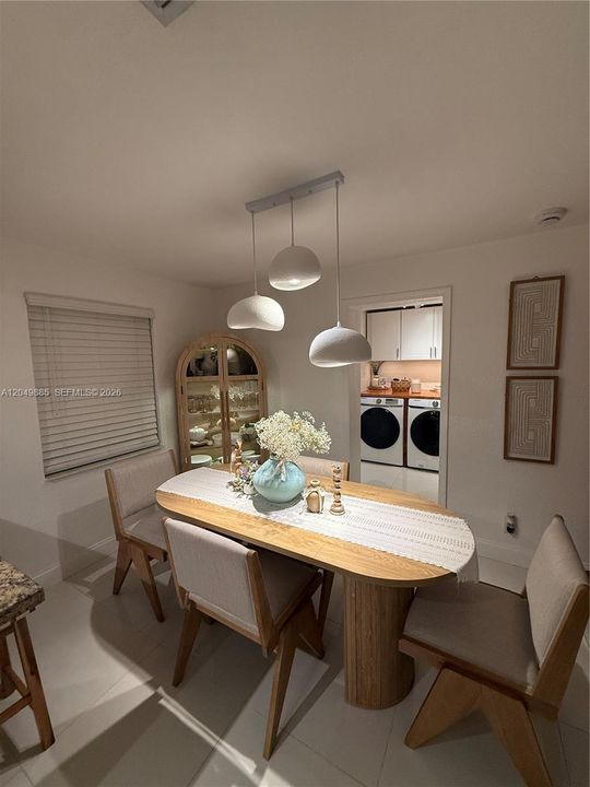 For Rent: $3,900 (3 beds, 2 baths, 1484 Square Feet)