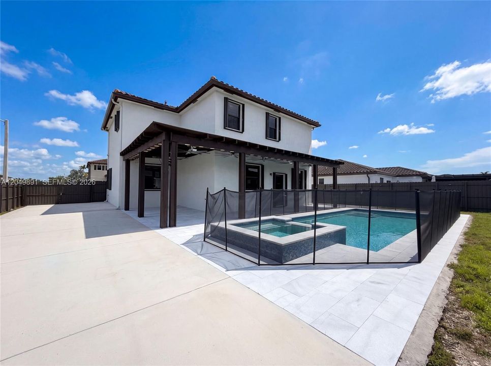 For Sale: $745,000 (4 beds, 3 baths, 2620 Square Feet)