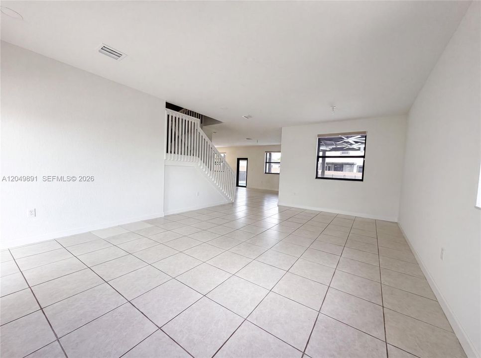 For Sale: $745,000 (4 beds, 3 baths, 2620 Square Feet)