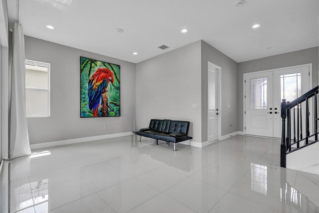 Entryway/Sitting Room