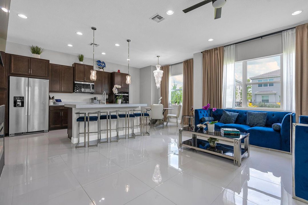 Kitchen/Living Room