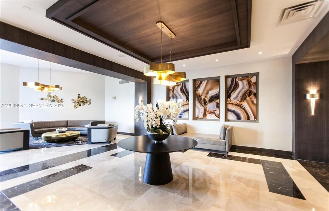 For Rent: $3,350 (2 beds, 2 baths, 1100 Square Feet)